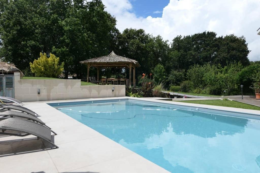 Villa Alba. Piscine Grand Jardin Hauts De Bordeaux Carignan-de-Bordeaux ภายนอก รูปภาพ
